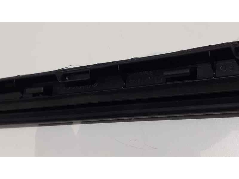 Recambio de molduras delanteras para mercedes-benz clase e (w212) familiar 220 cdi blueefficiency (212.202) referencia OEM IAM A