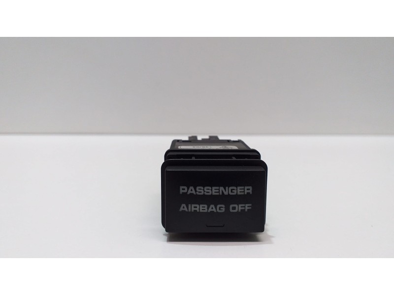 Recambio de interruptor para porsche cayenne (typ 9pa) 4.5 v8 cat referencia OEM IAM 7L5919211A 51206 