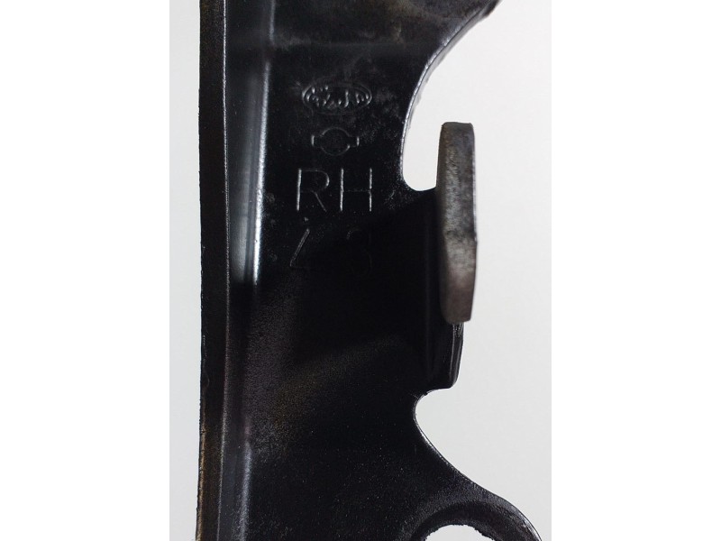 Recambio de capot para nissan terrano/terrano.ii (r20) comfort referencia OEM IAM TD27TI 63000 