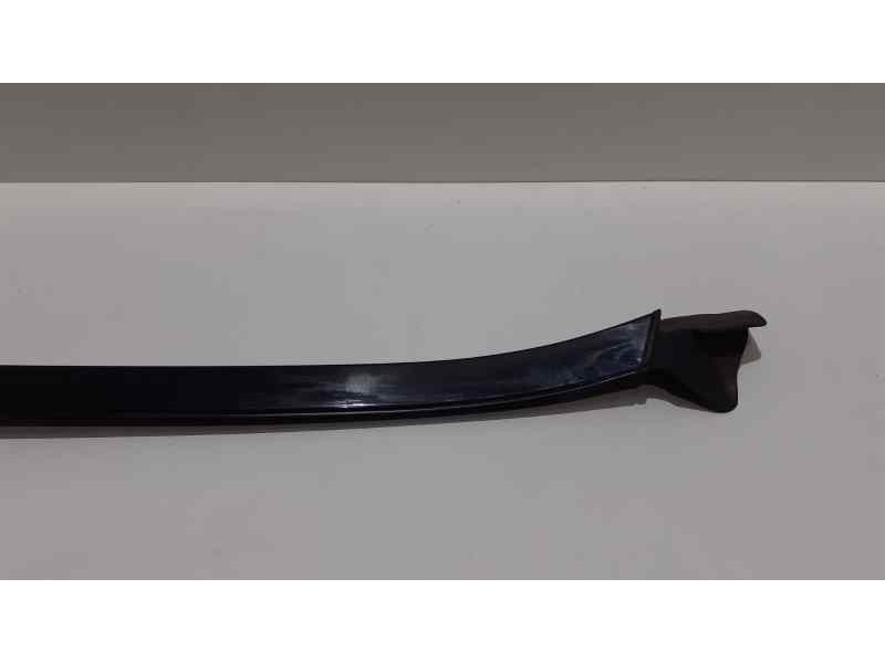 Recambio de molduras delanteras para mercedes-benz clase e (w212) familiar 220 cdi blueefficiency (212.202) referencia OEM IAM A