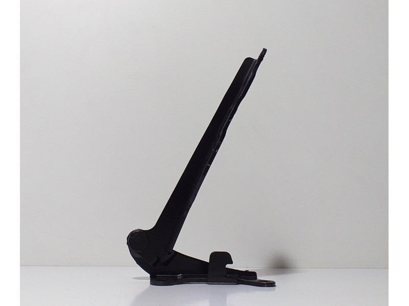 Recambio de capot para nissan terrano/terrano.ii (r20) comfort referencia OEM IAM TD27TI 63001 