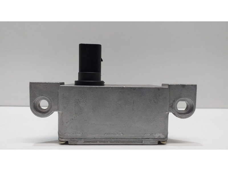 Recambio de sensor para porsche cayenne (typ 9pa) 4.5 v8 cat referencia OEM IAM 7E0907652A 51215 