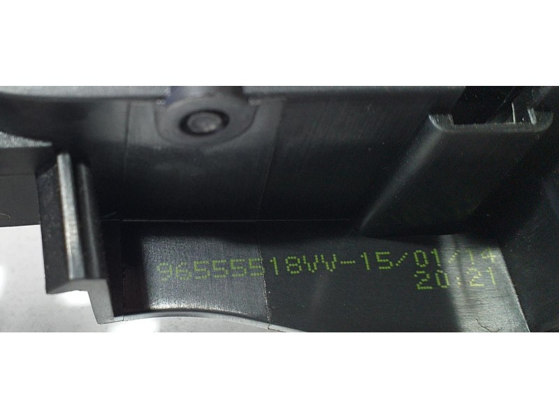 Recambio de maneta interior delantera izquierda para peugeot 208 access referencia OEM IAM 96555518VV 71636 R