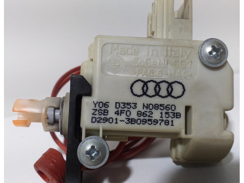 Recambio de tapa exterior combustible para audi s6 berlina (4f2) 5.2 referencia OEM IAM 4F0862153B 63020 