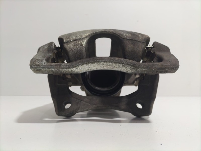 Recambio de pinza freno delantera derecha para dacia dokker stepway referencia OEM IAM 770120833 79562 