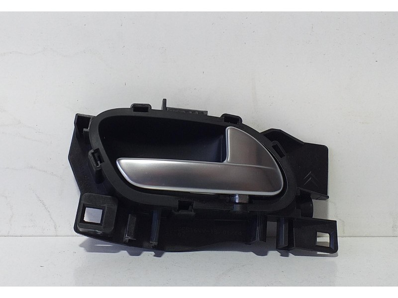 Recambio de maneta interior trasera derecha para peugeot 208 access referencia OEM IAM 96555516VV 71639 R