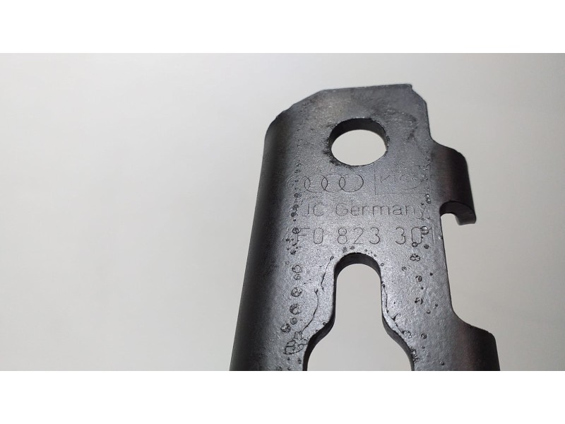 Recambio de capot para audi s6 berlina (4f2) 5.2 referencia OEM IAM 4F0823301 63028 