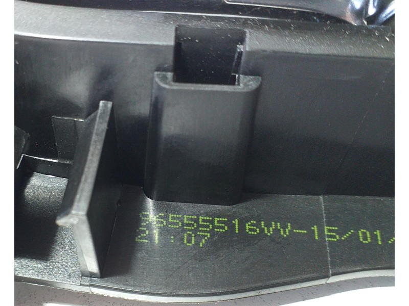 Recambio de maneta interior trasera derecha para peugeot 208 access referencia OEM IAM 96555516VV 71639 R