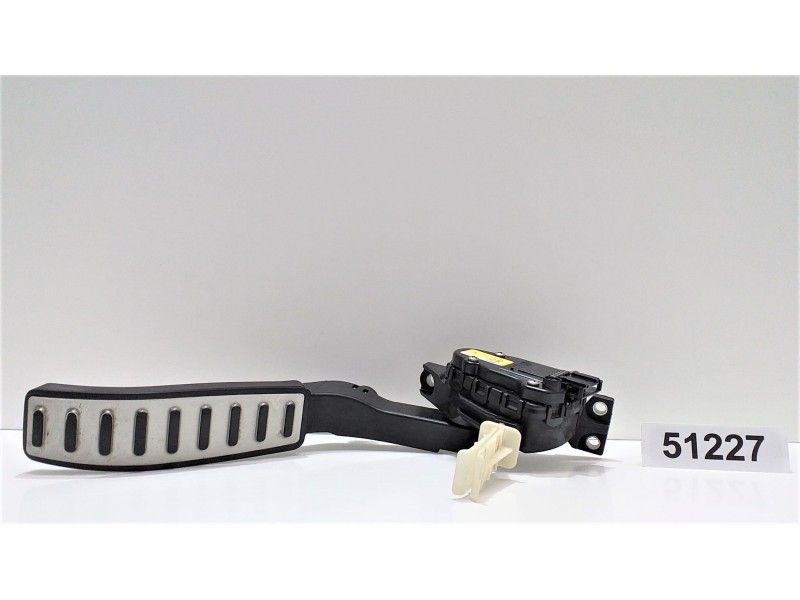 Recambio de potenciometro pedal para porsche cayenne (typ 9pa) 4.5 v8 cat referencia OEM IAM 7L0723507 51227 