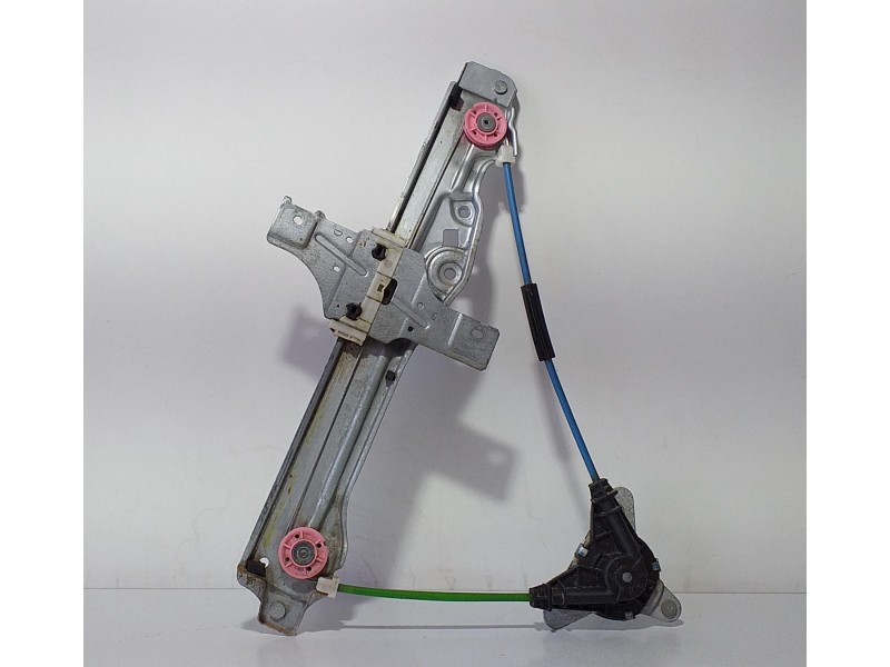 Recambio de elevalunas trasero derecho para peugeot 208 access referencia OEM IAM 9673153880 71645 R