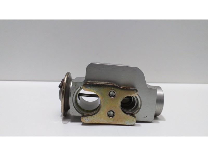 Recambio de valvula expansion para porsche cayenne (typ 9pa) 4.5 v8 cat referencia OEM IAM 7L0820679A 51231 