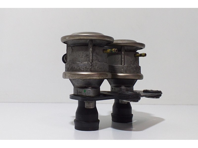 Recambio de valvula de aire secundaria para audi s6 berlina (4f2) 5.2 referencia OEM IAM 06A131101B 63037 