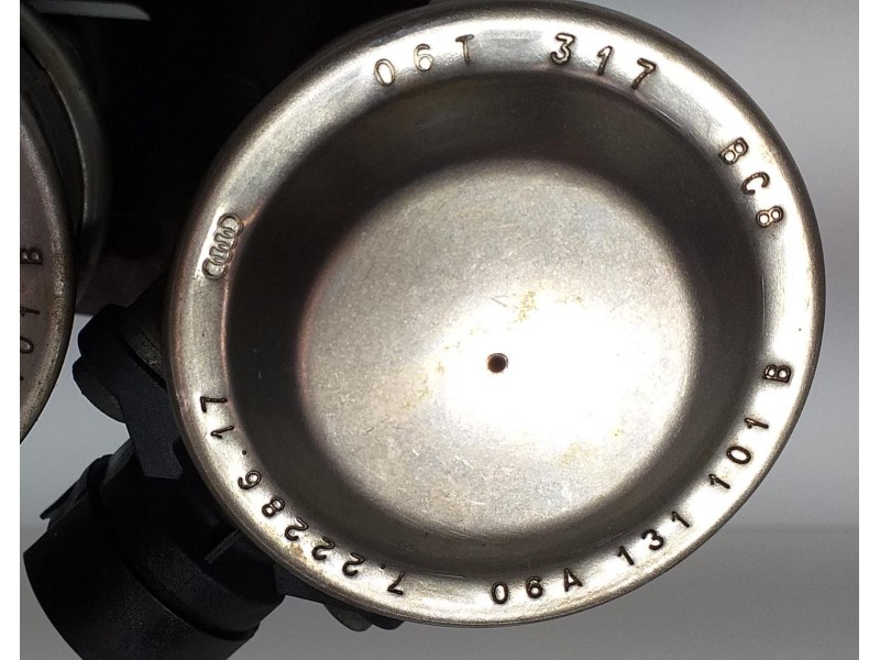 Recambio de valvula de aire secundaria para audi s6 berlina (4f2) 5.2 referencia OEM IAM 06A131101B 63037 