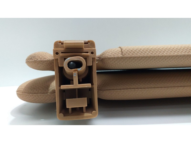 Recambio de parasol derecho para porsche cayenne (typ 9pa) 4.5 v8 cat referencia OEM IAM 7L5857552 51233 