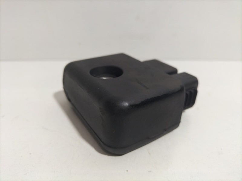 Recambio de molduras delanteras para dacia dokker stepway referencia OEM IAM 824464398R 79572 