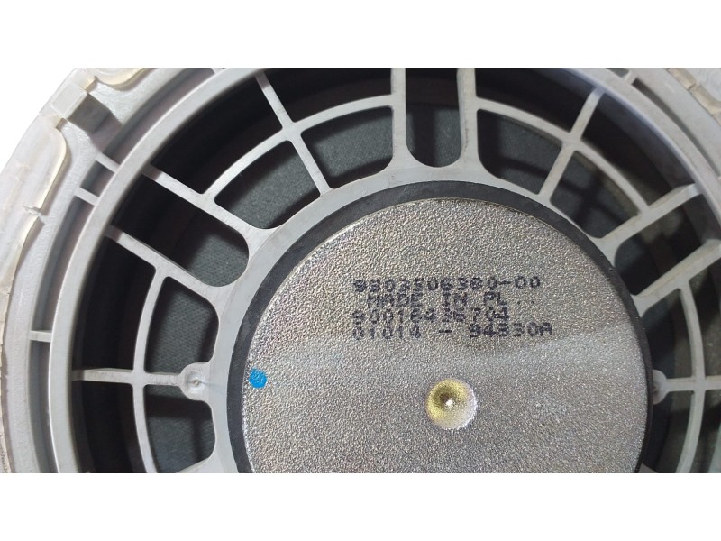 Recambio de sistema audio / radio cd para peugeot 208 access referencia OEM IAM 9803506380 71657 R