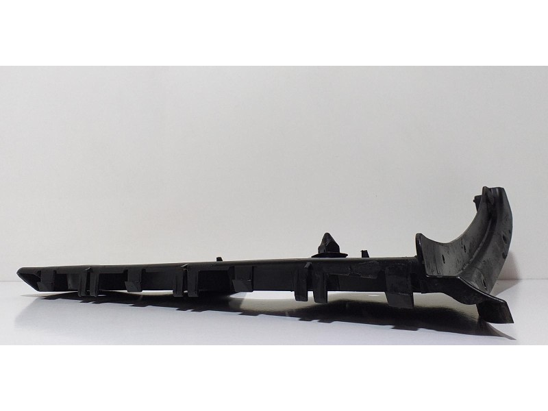 Recambio de molduras traseras para audi s6 berlina (4f2) 5.2 referencia OEM IAM 4F5807454 63040 