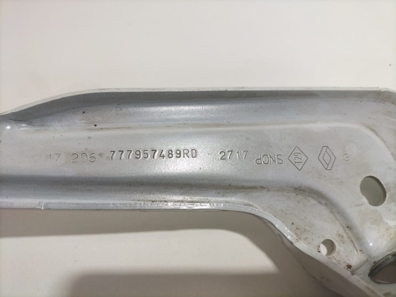 Recambio de bisagra puerta trasera izquierda para dacia dokker stepway referencia OEM IAM 777957489R 79574 