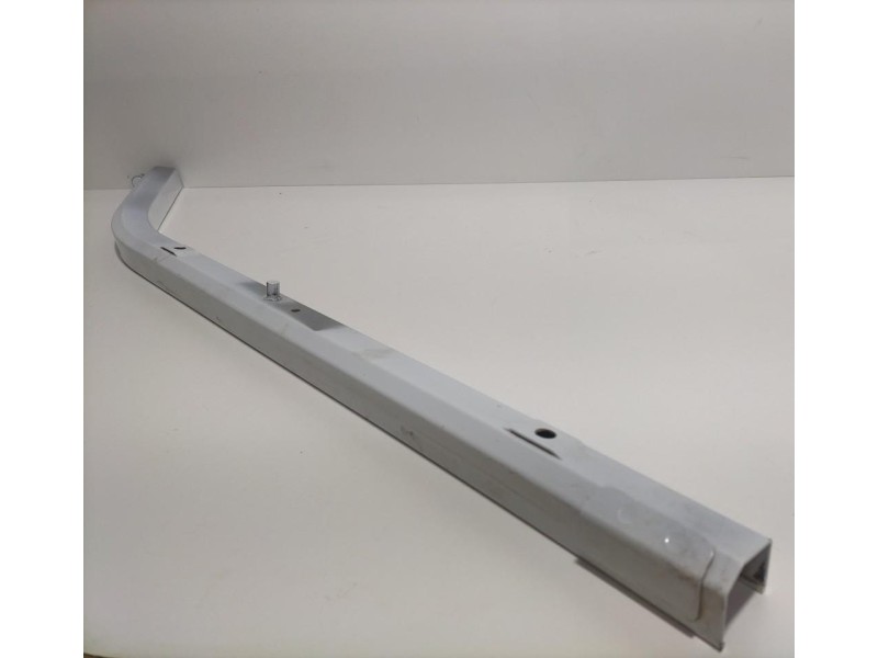 Recambio de soporte / guia puerta corredera para dacia dokker stepway referencia OEM IAM K9KE6 79578 