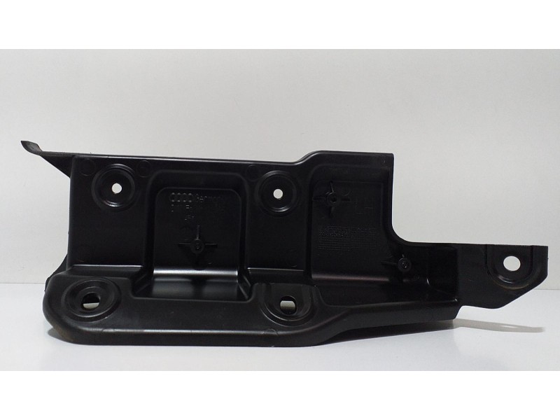 Recambio de molduras traseras para audi s6 berlina (4f2) 5.2 referencia OEM IAM 4F5807897 63043 