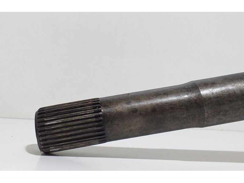 Recambio de mangueta trasera derecha para nissan terrano/terrano.ii (r20) comfort referencia OEM IAM TD27TI 63044 