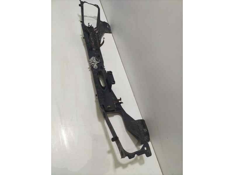 Recambio de panel frontal para citroën berlingo 1.9 d sx familiar referencia OEM IAM WJZ 83993 