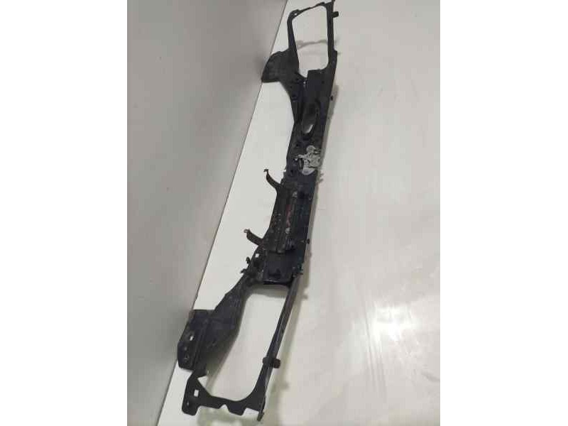 Recambio de panel frontal para citroën berlingo 1.9 d sx familiar referencia OEM IAM WJZ 83993 