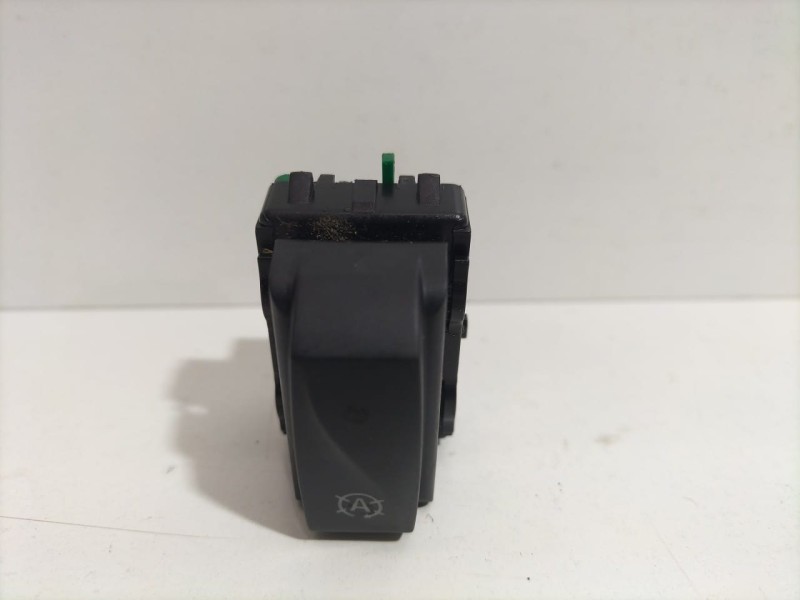 Recambio de interruptor para dacia dokker stepway referencia OEM IAM K9KE6 79612 