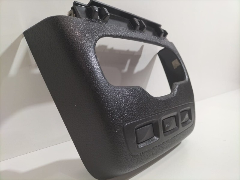 Recambio de molduras delanteras para dacia dokker stepway referencia OEM IAM 275009445R 79616 