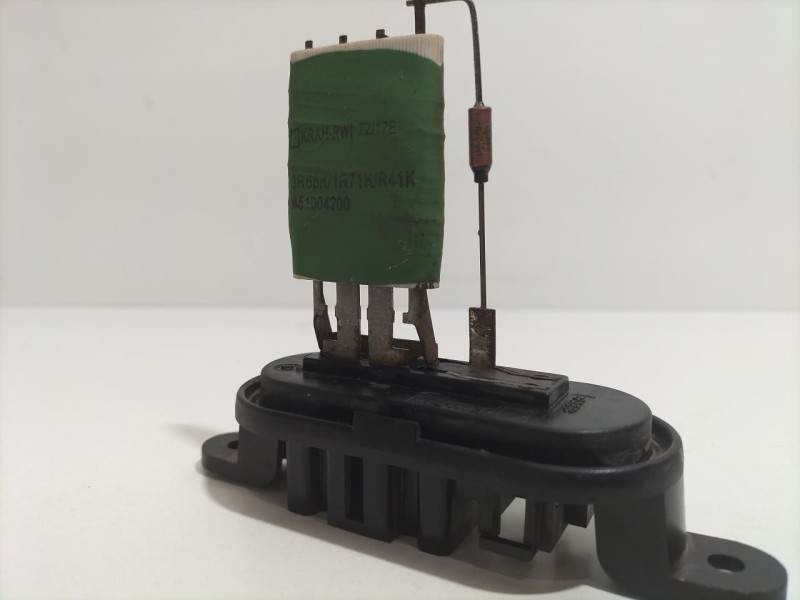 Recambio de resistencia calefaccion para dacia dokker stepway referencia OEM IAM A51004200 79618 
