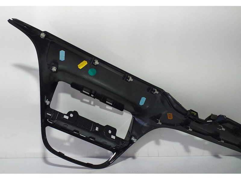 Recambio de molduras delanteras para peugeot 208 access referencia OEM IAM 9673830077 71680 R