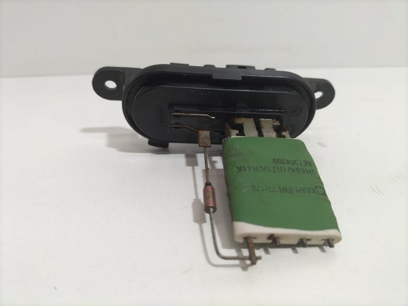 Recambio de resistencia calefaccion para dacia dokker stepway referencia OEM IAM A51004200 79618 