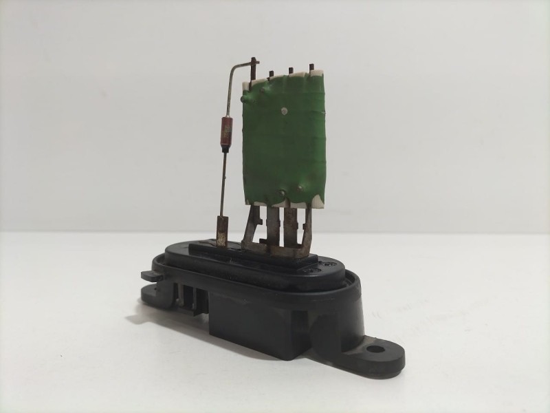 Recambio de resistencia calefaccion para dacia dokker stepway referencia OEM IAM A51004200 79618 