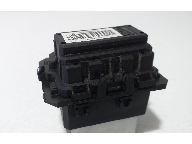Recambio de resistencia calefaccion para peugeot 208 access referencia OEM IAM T1000034ZC 71686 R