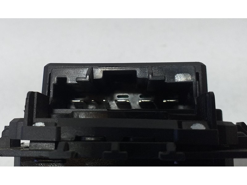 Recambio de resistencia calefaccion para peugeot 208 access referencia OEM IAM T1000034ZC 71686 R