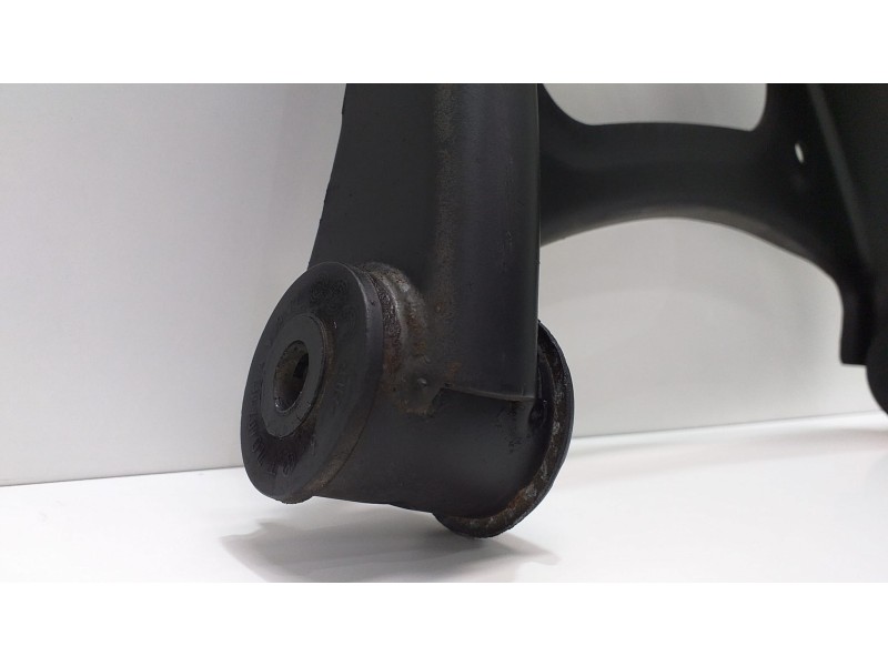 Recambio de brazo suspension inferior trasero izquierdo para porsche cayenne (typ 9pa) 4.5 v8 cat referencia OEM IAM 7L0505351AA