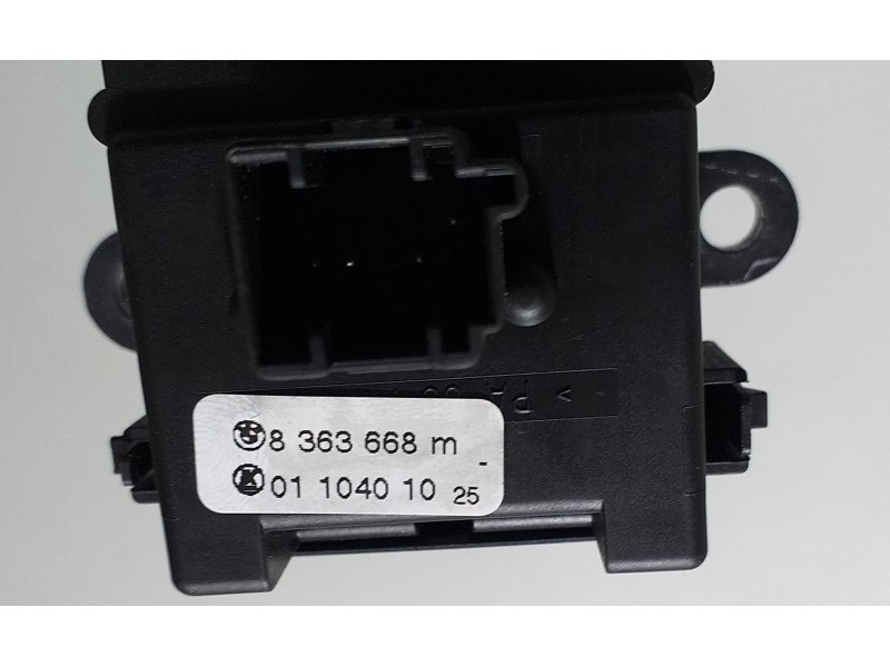 Recambio de mando intermitentes para bmw x5 (e53) 3.0d referencia OEM IAM 8363668M 63127 
