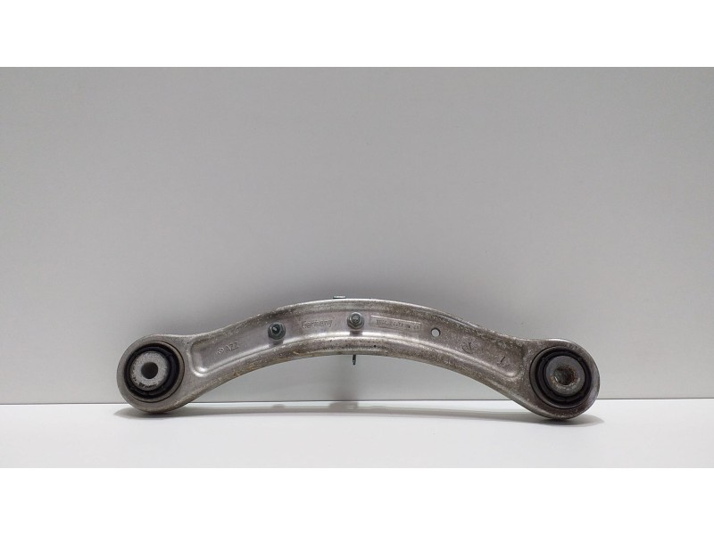 Recambio de brazo suspension superior trasero izquierdo para porsche cayenne (typ 9pa) 4.5 v8 cat referencia OEM IAM 7L0505375A 