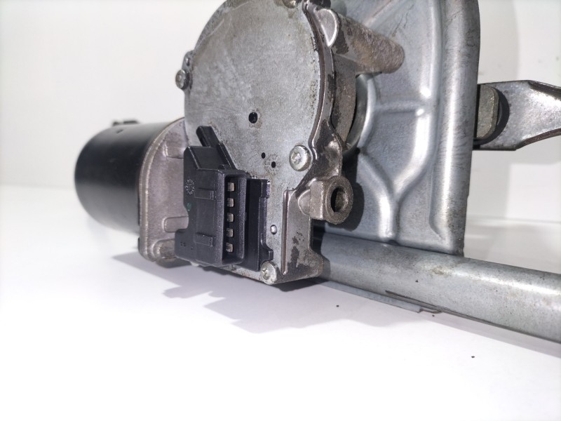 Recambio de motor limpia delantero para ford transit caja cerrada ´06 2.4 tdci cat referencia OEM IAM 404523 79652 R