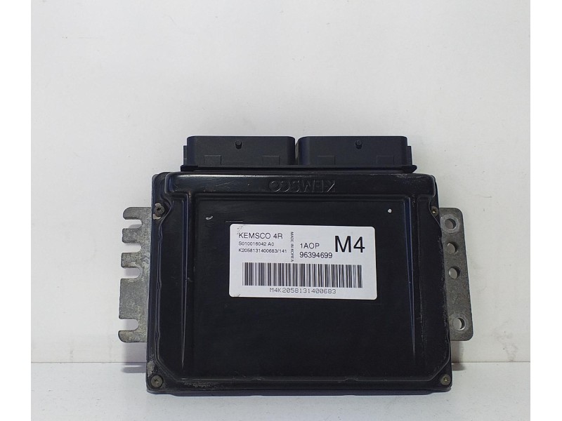 Recambio de centralita motor uce para chevrolet nubira berlina se referencia OEM IAM 96394699 71733 R