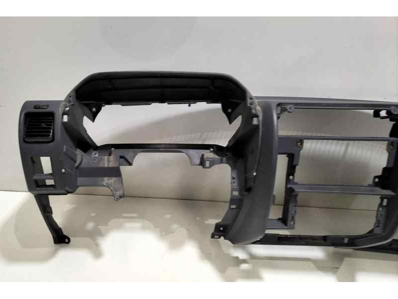 Recambio de salpicadero para toyota land cruiser (j9) td gx (5-ptas.) referencia OEM IAM 5531160501 82929 