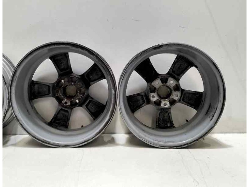 Recambio de juego llantas para hyundai tucson (jm) 2.0 crdi style referencia OEM IAM 529102E300 82936 