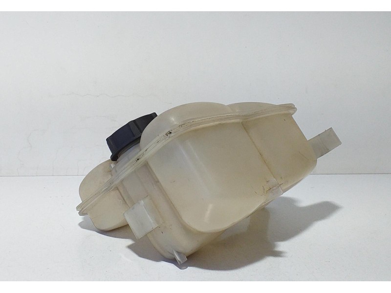 Recambio de deposito expansion para ford focus lim. (cb8) ambiente referencia OEM IAM 8V618K218AE 71743 R