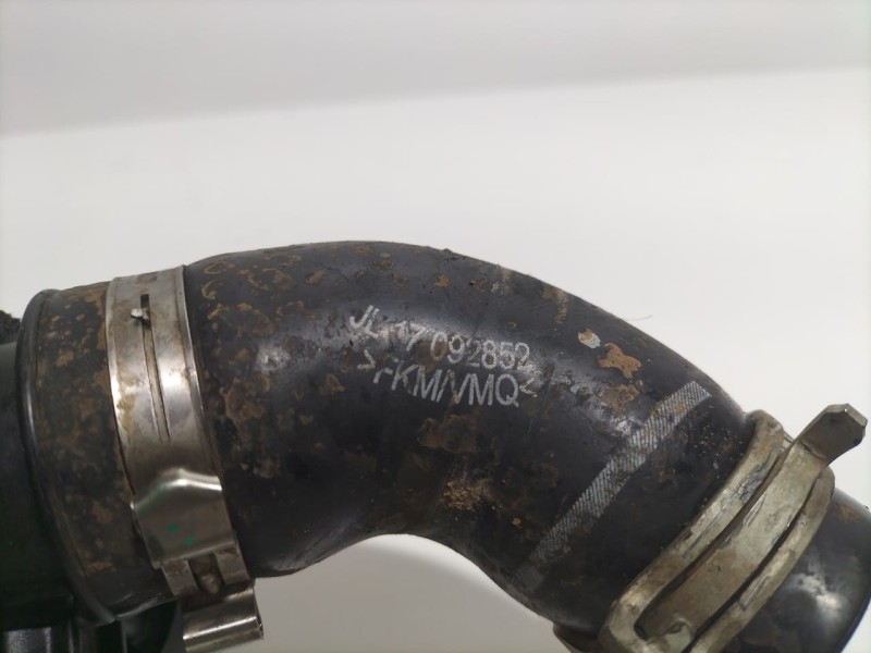 Recambio de tubo para dacia dokker stepway referencia OEM IAM 17092852 79633 