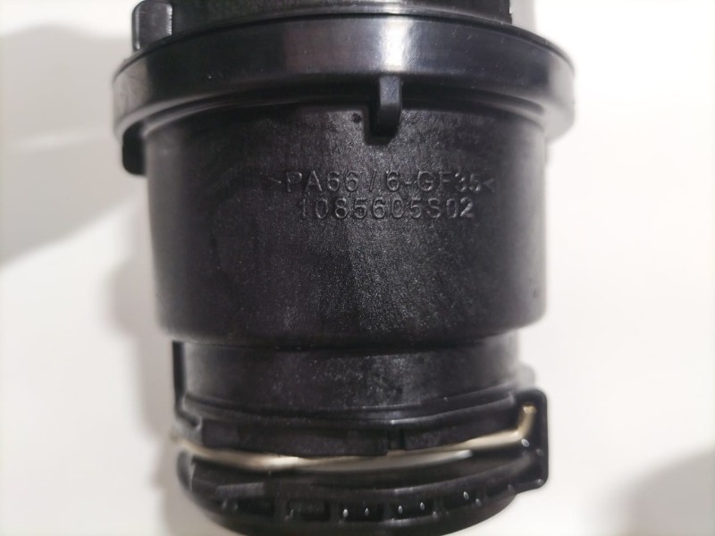 Recambio de tubo para dacia dokker stepway referencia OEM IAM 1085605S02 79636 