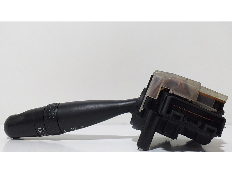 Recambio de mando limpia para toyota corolla (e12) 1.6 linea terra berlina referencia OEM IAM 173738 63211 