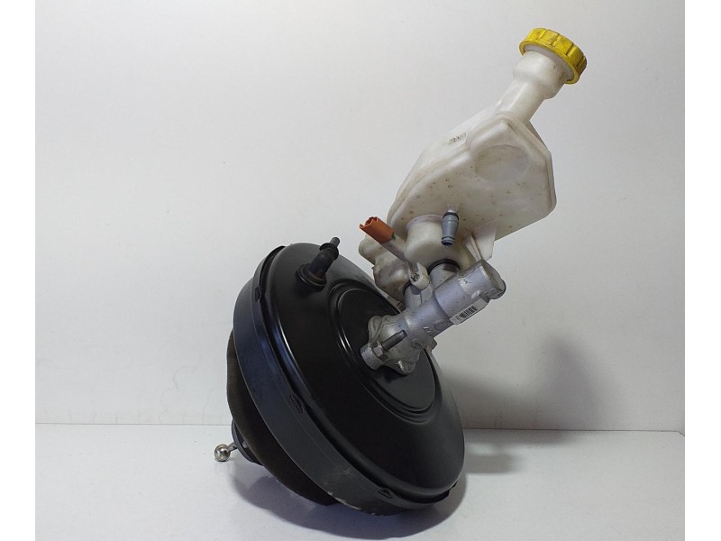 Recambio de servofreno para peugeot 208 access referencia OEM IAM 9805058180 71754 R