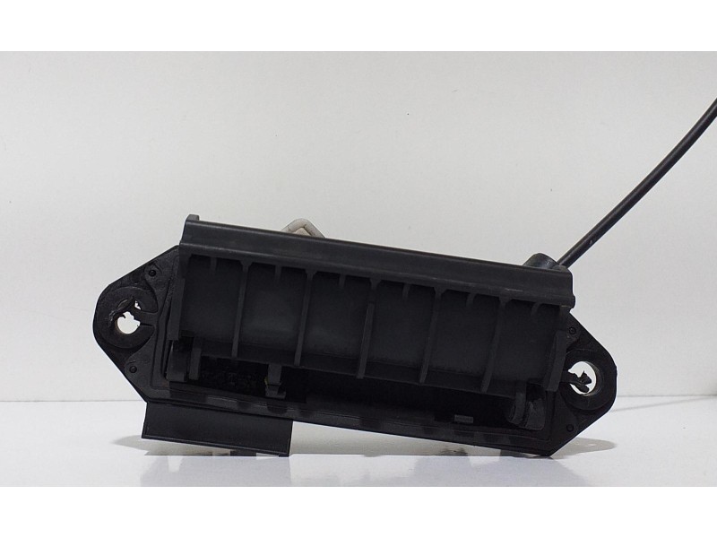 Recambio de maneta exterior porton para toyota corolla (e12) 1.6 linea terra berlina referencia OEM IAM 3ZZFE 63216 