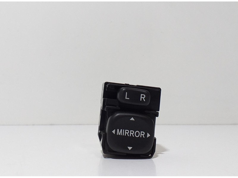 Recambio de mando retrovisor para toyota corolla (e12) 1.6 linea terra berlina referencia OEM IAM 183574 63218 