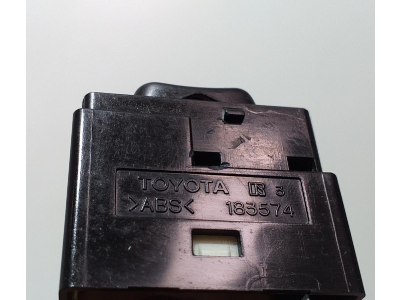 Recambio de mando retrovisor para toyota corolla (e12) 1.6 linea terra berlina referencia OEM IAM 183574 63218 